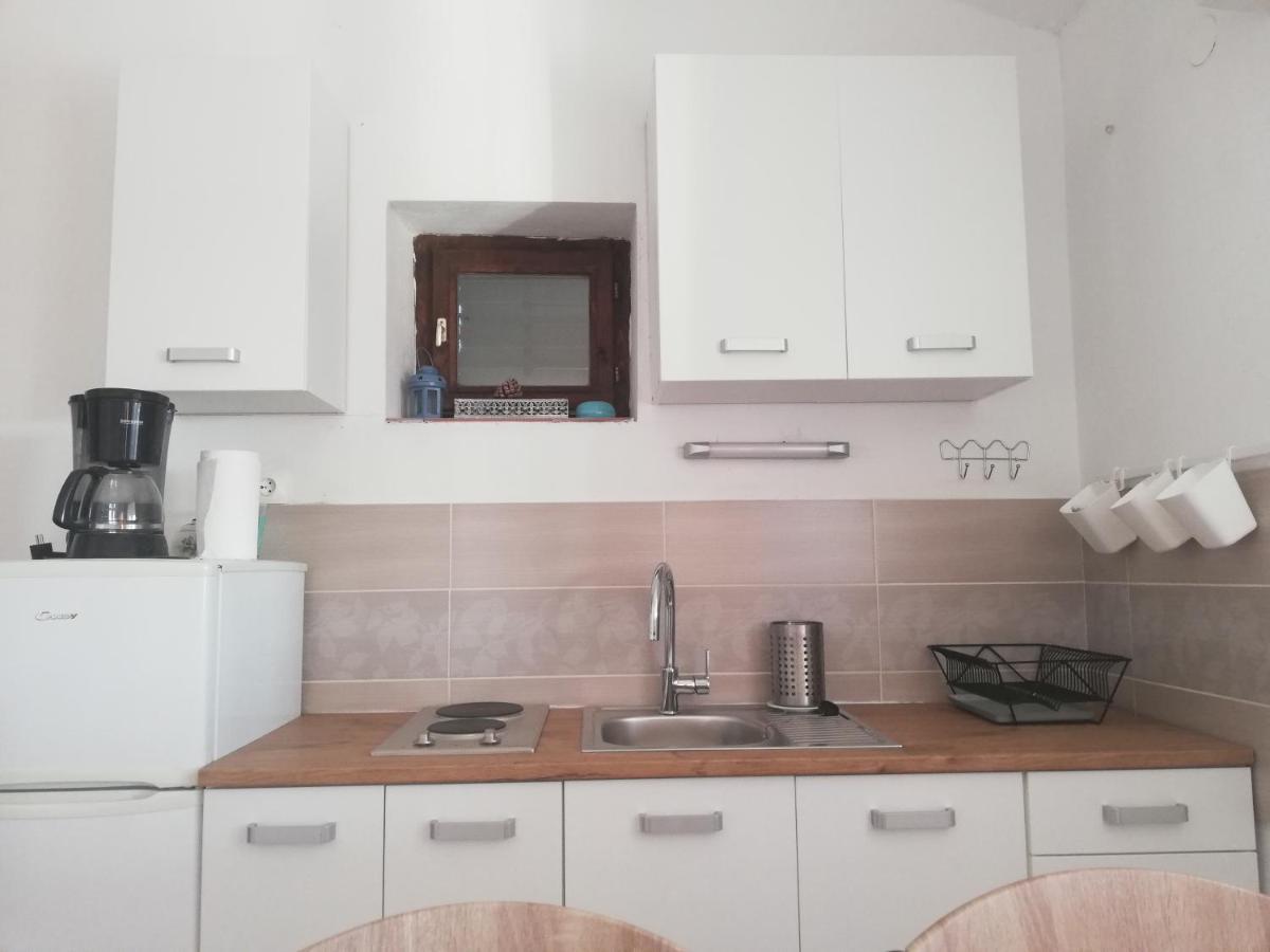שיבניק Apartments Lucija Solaris חדר תמונה