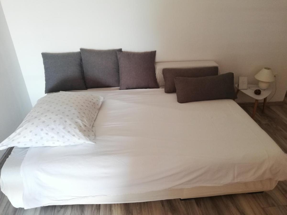 שיבניק Apartments Lucija Solaris מראה חיצוני תמונה